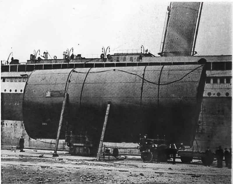 Titanic Pictures | RMS Olympic Funnel DeNoiseAI standard | Titanic Pictures | kevcummins